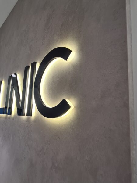 Дизайн TOKAR Dental Clinic
